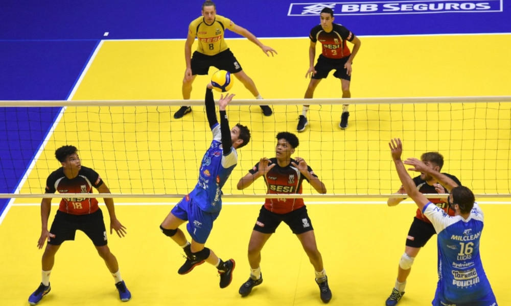 Taubaté, de Bruninho e Lucão, segue invicto e na liderança da Superliga masculina 2020/21 (Renato Antunes/Agência Maxx Sports)