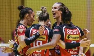Sesi Vôlei Bauru e Fluminense - Superliga Feminina