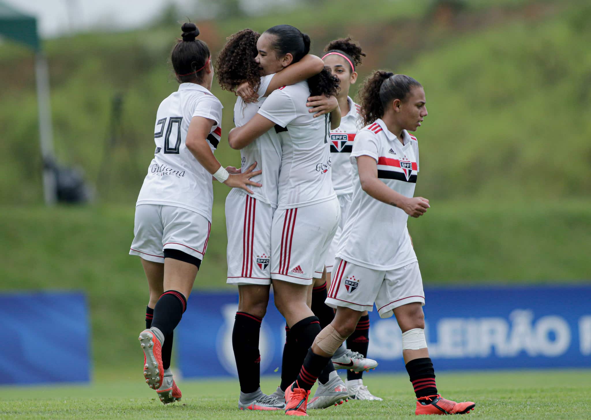 São Paulo São Paulo bate o Avaí e se garante na semi do Brasileiro feminino sub-18