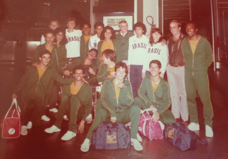embarque do brasil em 1984 como era a participação paralímpica do brasil antes do CPB?