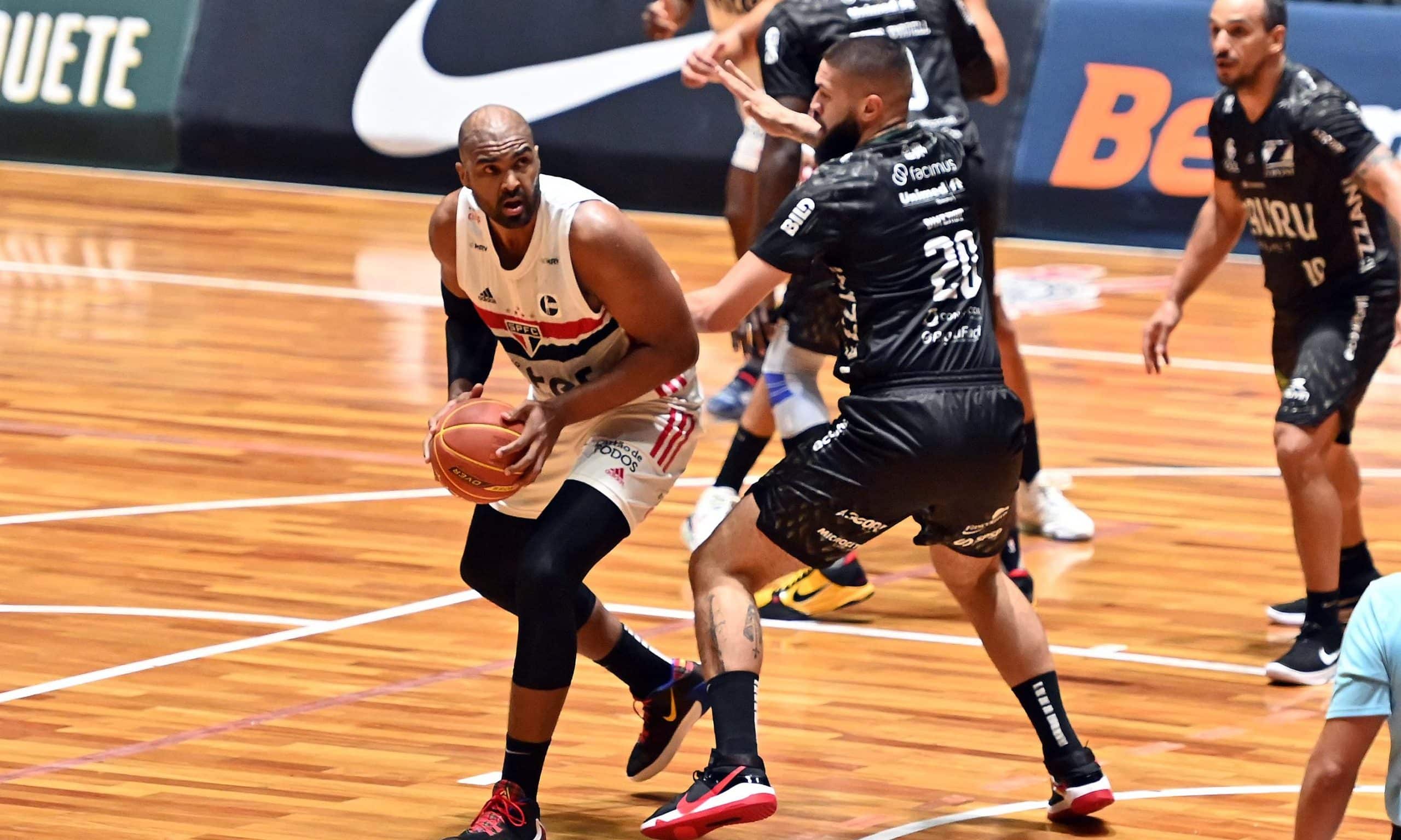 Lucas Mariano São Paulo Bauru Basket NBB basquete masculino