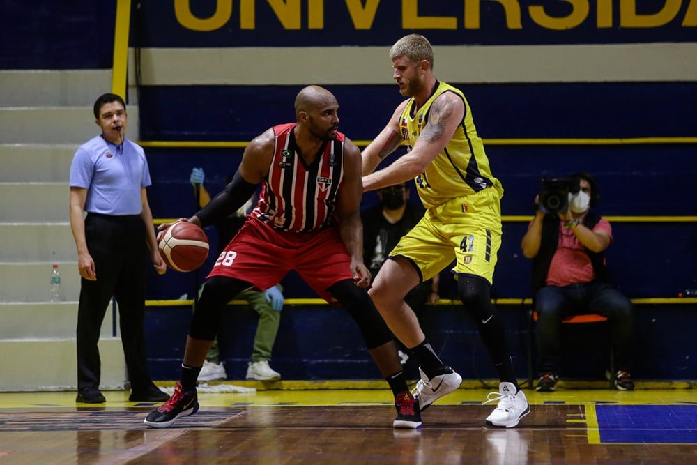 Universidad Concepcion x São Paulo - Champions League das Americas