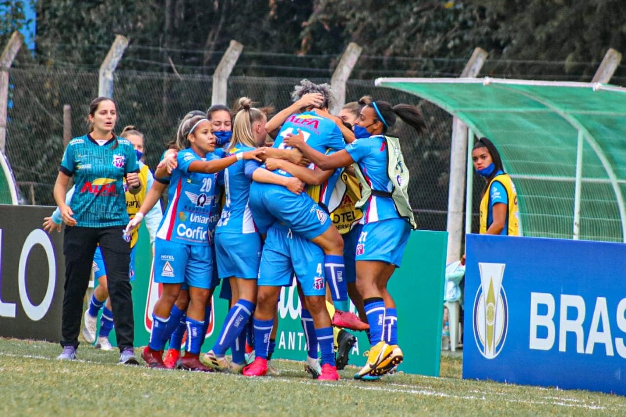 Napoli Brasileiro feminino ao vivo
