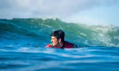 Gabriel Medina surfe volta circuito mundial de surfe wsl ct championship tour segue para o round 3