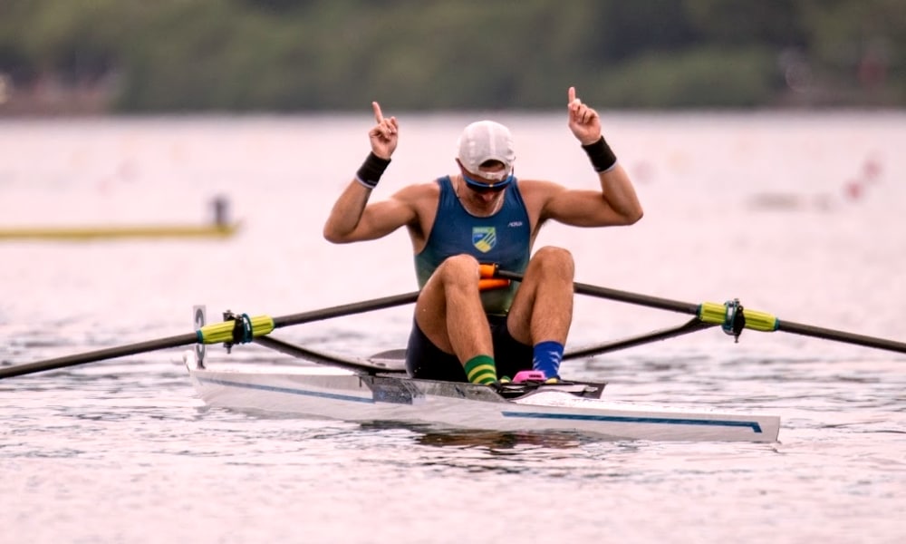Lucas Verthein - Tóquio 2020 Em Lucerna, na Suíça, o brasileiro Lucas Verthein terminou a final D da 2ª Etapa da Copa do Mundo de remo na 2ª colocação