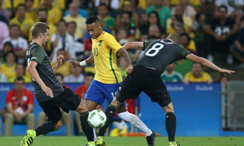 Retrospecto do Brasil contra rivais da primeira fase do futebol masculino