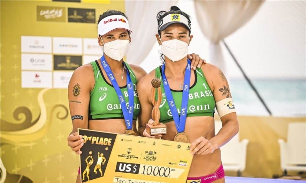 ágatha e duda medalha de bronze cancún hub circuito mundial de vôlei de praia