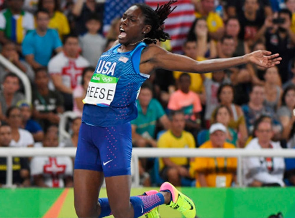 Brittney Reese no salto em distância feminino em Tóquio-2020