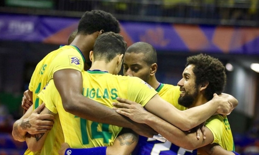 Lucarelli - Douglas Souza - Renan Dal Zotto - Seleção masculina de vôlei Brasil Japão amistoso vôlei masculino ao vivo