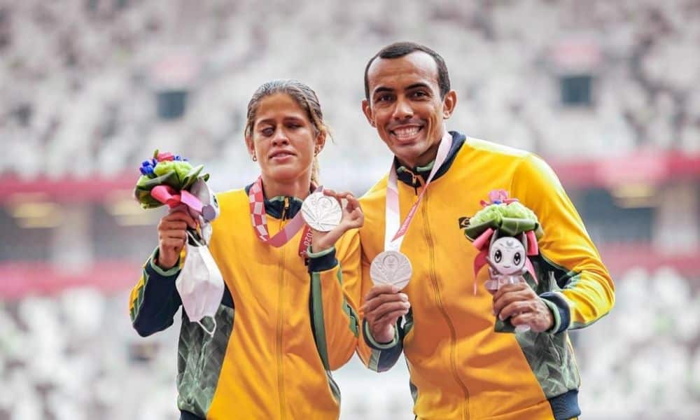 Thalita Simplício 400 m T11 medalha de prata jogos paralímpicos atletismo