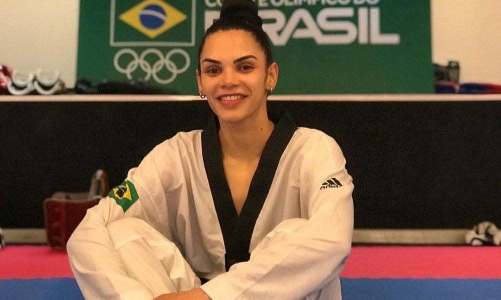 Caroline Gomes vence Mundial Feminino de taekwondo