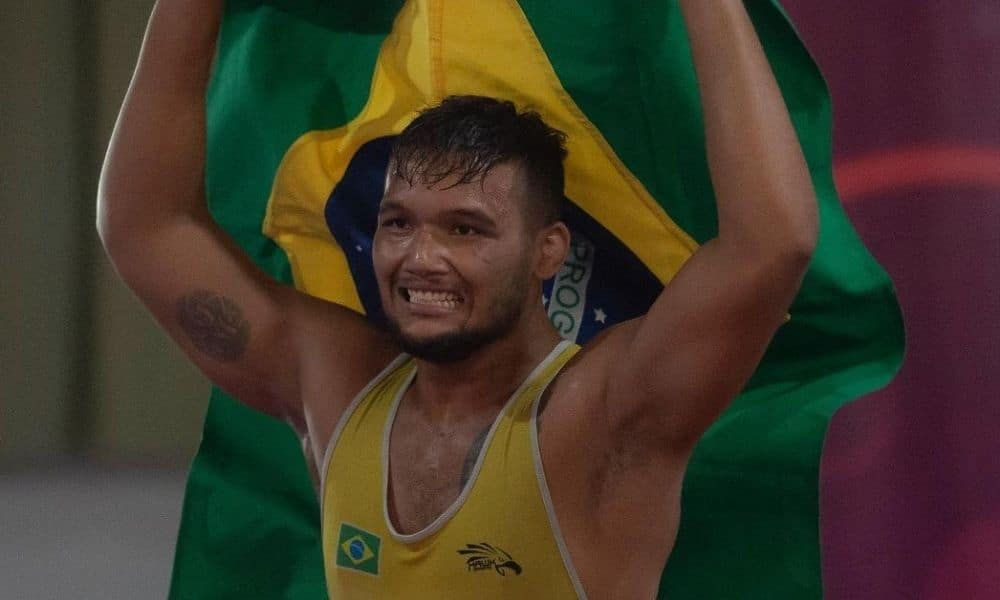 Igor Fernando de Queiroz - prata - wrestling - Pan Cáli