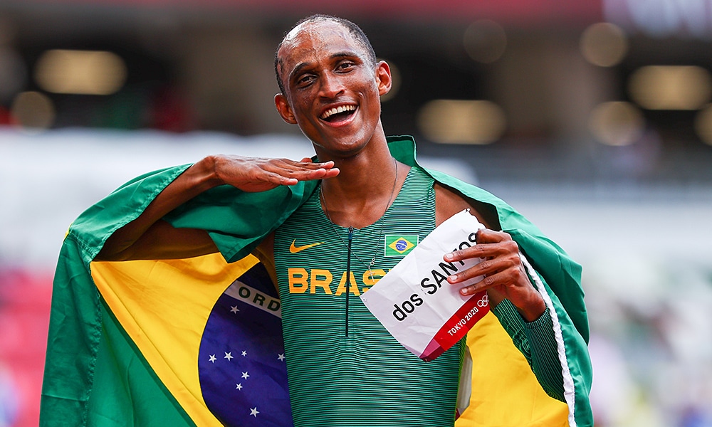 Alison dos Santos atletismo 400m com barreiras Jogos Olímpicos de Tóquio Mundial de Oregon de atletismo