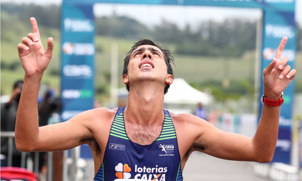 Caio Bonfim é campeão dos 35km na Copa Brasil de marcha atlética