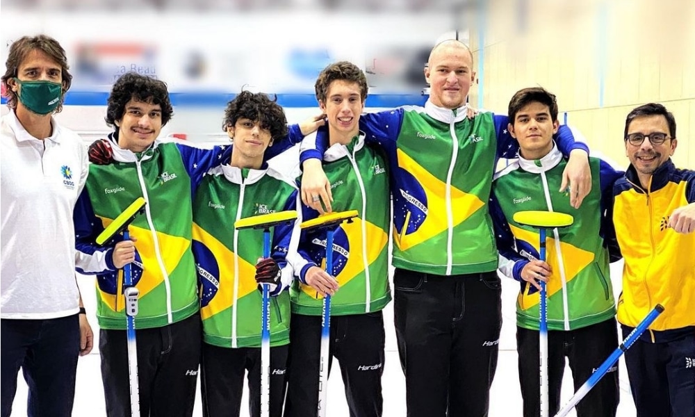 Brasil vence mais uma por W.O. após novos casos de Covid no Mundial Júnior B de curling