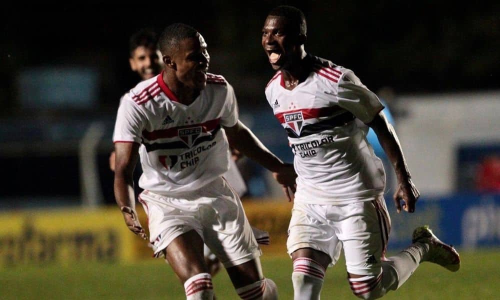 São Paulo e Cruzeiro vencem na Copinha