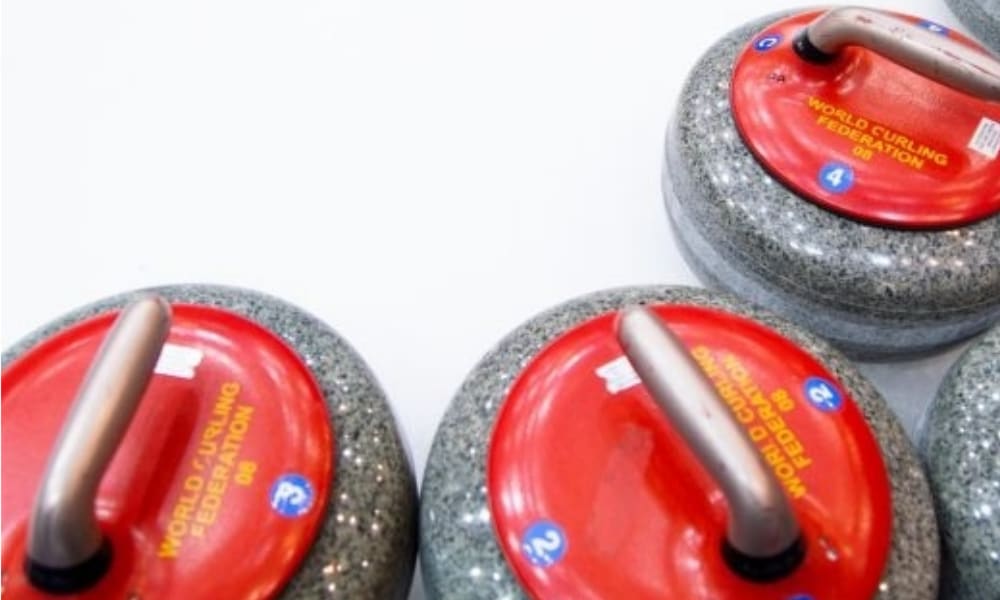 Mundial Júnior de curling é cancelado após casos de Covid-19 qualificatório