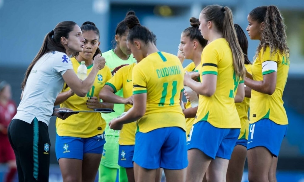 Seleção feminina sub-17 inicia temporada de treinos na Granja Comary