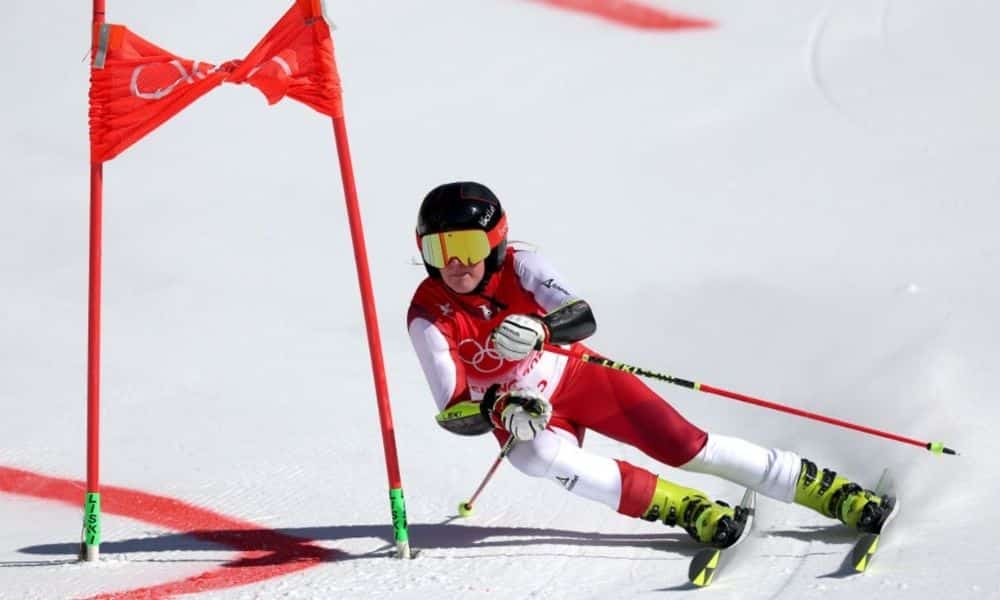 Áustria paralelo esqui alpino equipe mista medalha de ouro