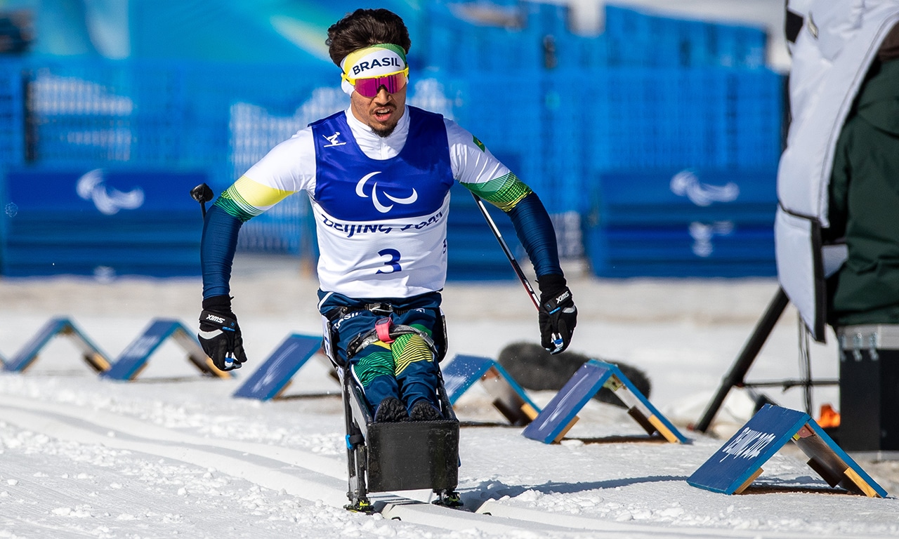 Cristian Ribera Paraesqui Cross-country Jogos Paralímpicos de Inverno Pequim 2022