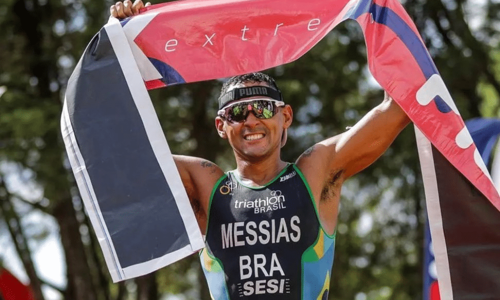 Manoel Messias foi o vencedor da disputa masculina no Sesc Triathlon Caiobá