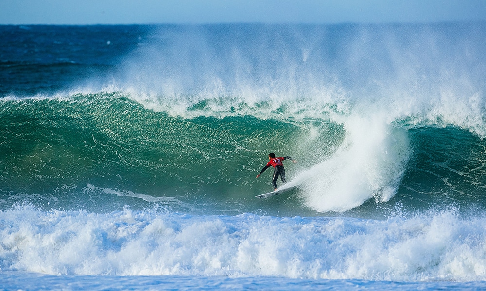 Filipe Toledo surfe circuito mundial de surfe Supertubos Peniche Portugal