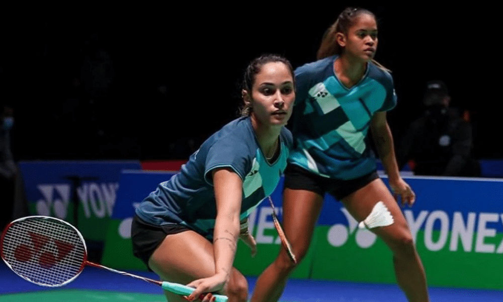 Jaqueline e Samia avançaram a final do Internacional de Lima de Badminton (Instagram@samialimaa_)