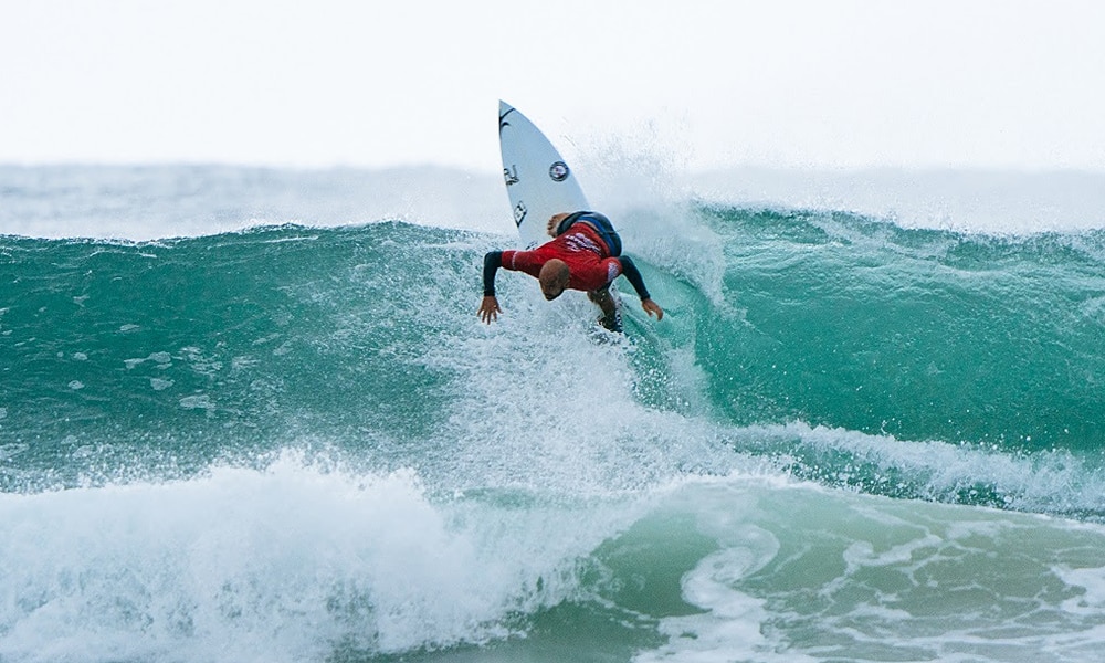 Jadson André surfe Challenger Series de surfe brasileiros Gold Coast