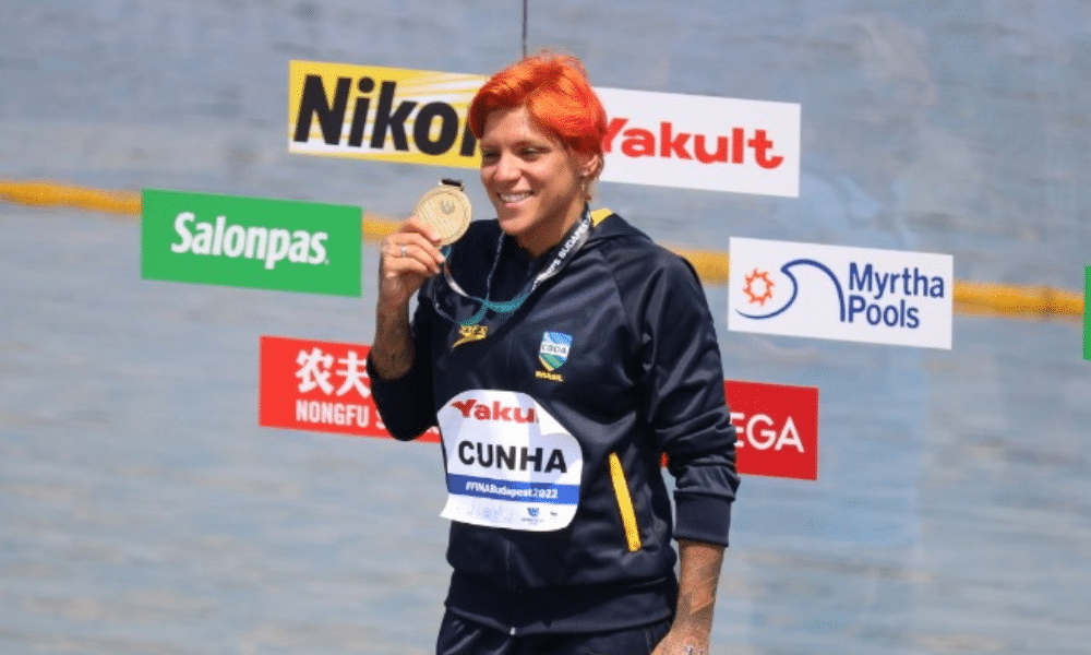 Ana Marcela Cunha bicampeã Mundial 5km maratona aquática