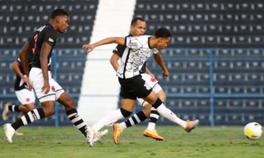 Corinthians empata com Vasco e perde chance de liderar Brasileiro sub-20