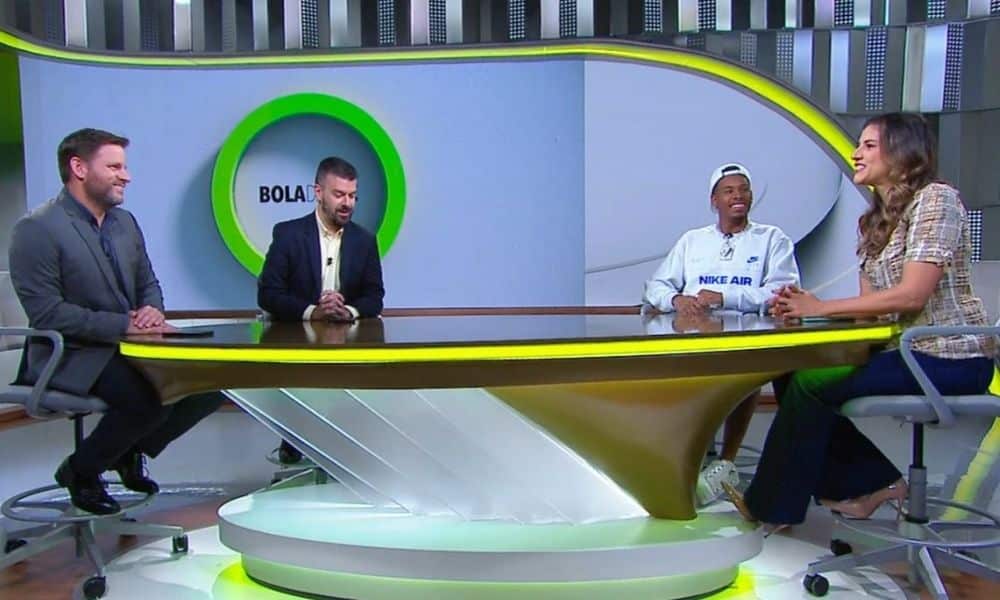 Em entrevista ao Bola da Vez, Paulo André apontou Lewis Hamilton e o Gabriel Medina como referências de conciliação entre a carreira de atleta e artista.