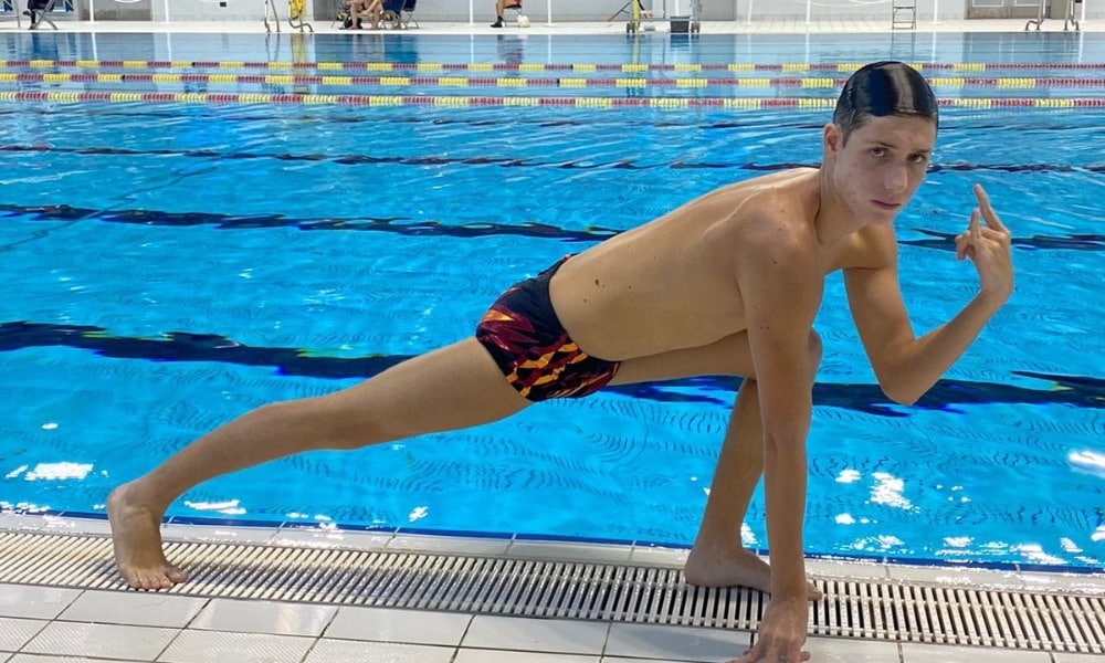 Murillo Cunha Mundial Júnior de nado artístico