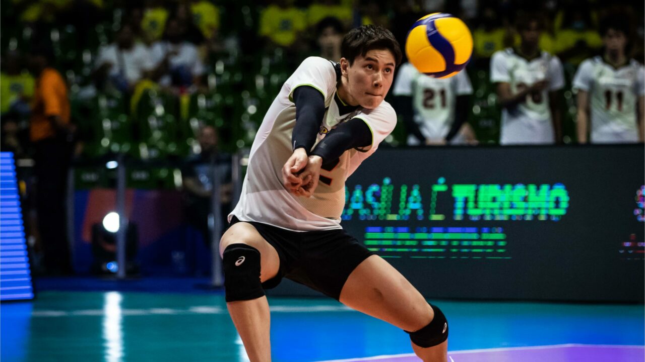 A estrela em ascensão Ran Takahashi do Japão no Mundial de vôlei masculino. Japoneses podem considerados um dos favoritos?