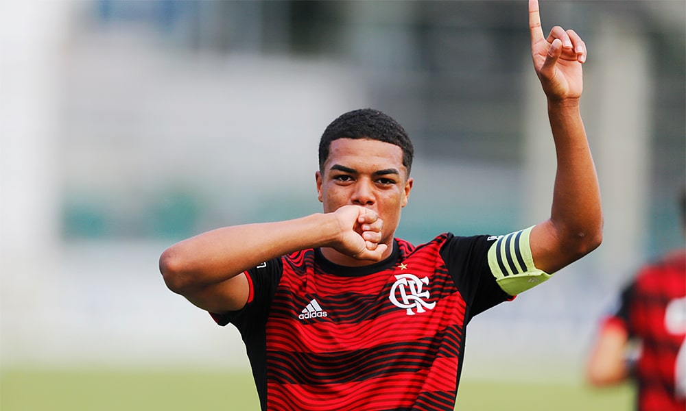 Igor Jesus Flamengo futebol masculino Campeonato Brasileiro sub-20 de futebol masculino Internacional quartas de final