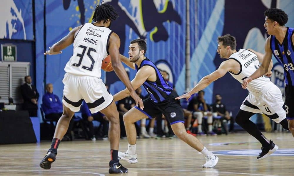 Pinheiros x Corinthians Paulista de basquete masculino