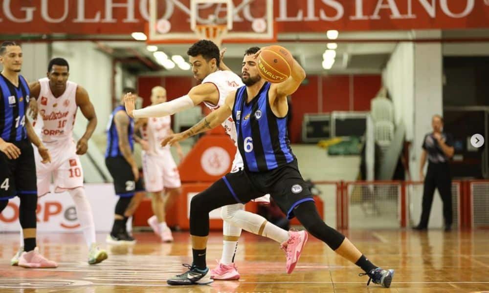 Matheus Eugeniusz Paulistano x Pinheiros Paulista de basquete masculino