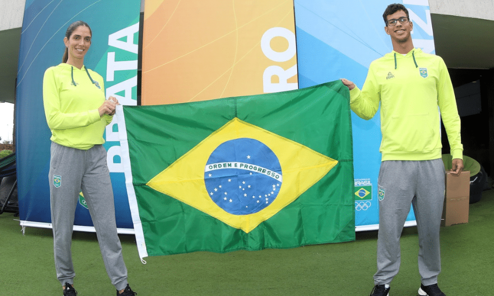 Assunção 2022 porta-bandeiras abertura