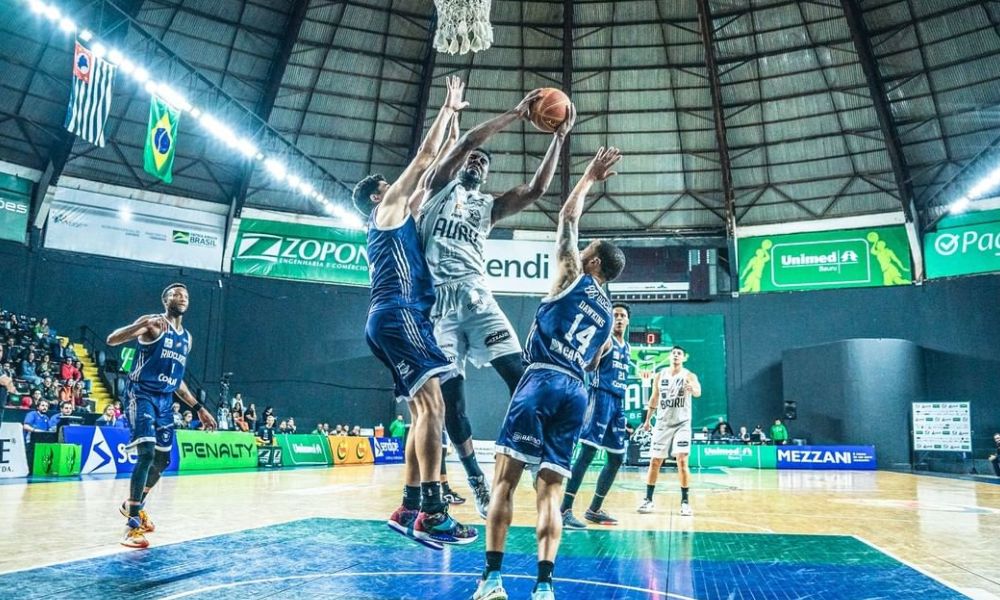 Na Panela de Pressão, Bauru Basket fecha série contra Rio Claro Paulista de Basquete masculino