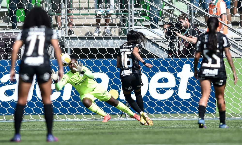 Corinthians Palmeiras semifinal campeonato Brasileiro feminino de futebol campeonato brasileiro de futebol feminino ao vivo