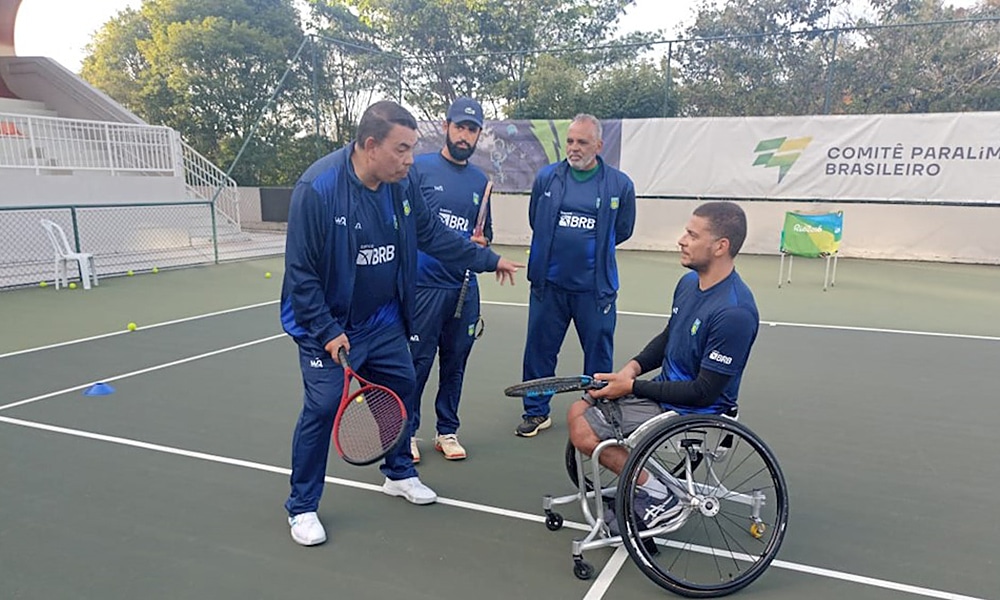 Geraint Richards tênis em cadeira de rodas tênis em CR seleção brasileira de tênis em cadeira de rodas seleção brasileira de tênis em CR técnico inglês