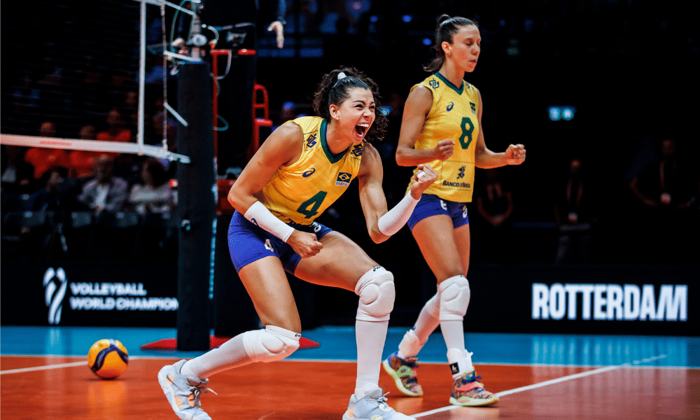Carol bloqueio Brasil Mundial de vôlei feminino
