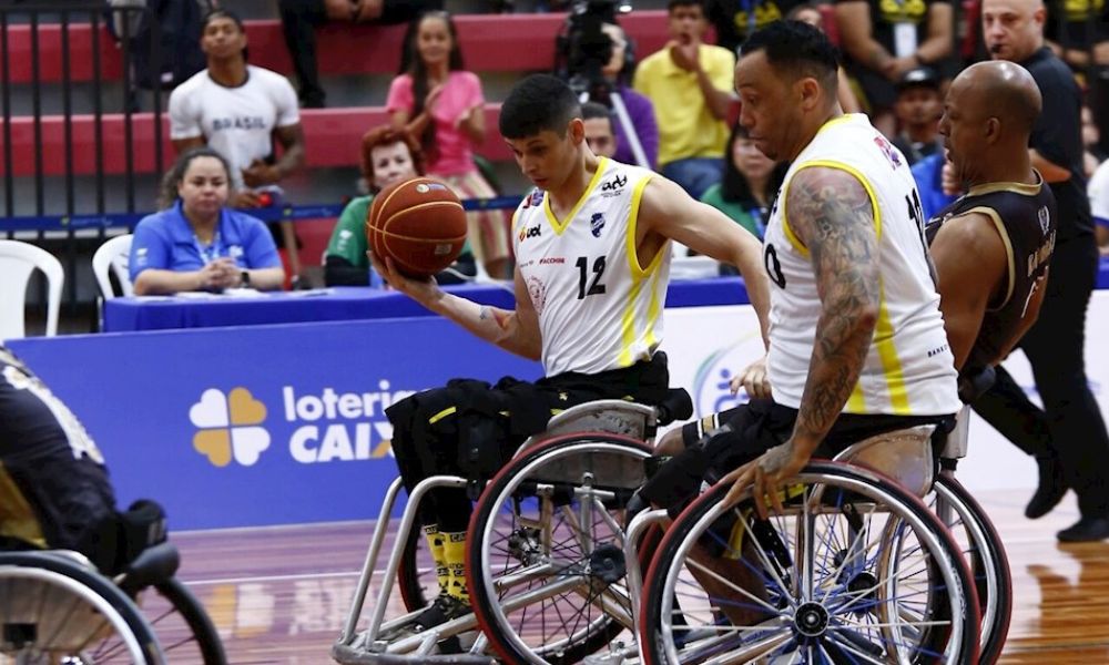 Magic Hands fatura Campeonato Brasileiro de basquete CR pela sétima vez