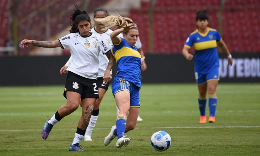 Boca Juniors x Corinthians - Libertadores Feminina: jogadoras disputam a bola