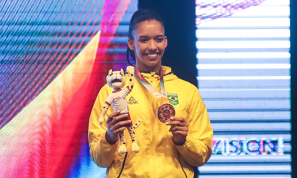 Brenda Pereira caratê medalha de prata jogos sul-americanos assunção 2022 prata bronze