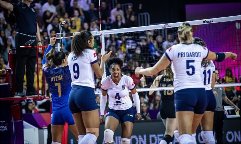 Minas Kuanysh Mundial de Clubes de vôlei feminino
