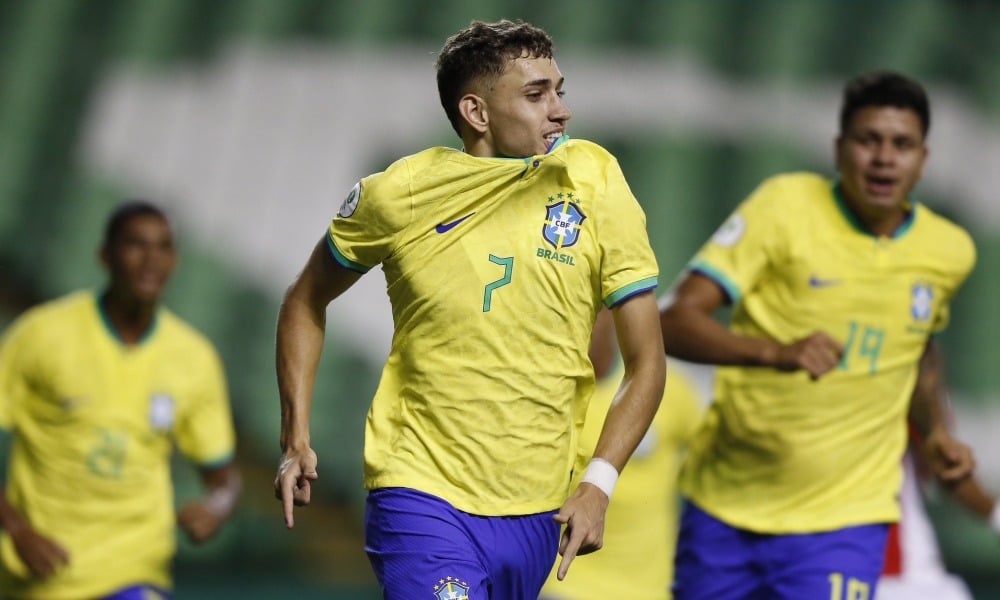 Brasil vence de virada e avança em 1º no Sul-Americano sub-20 Paraguai
