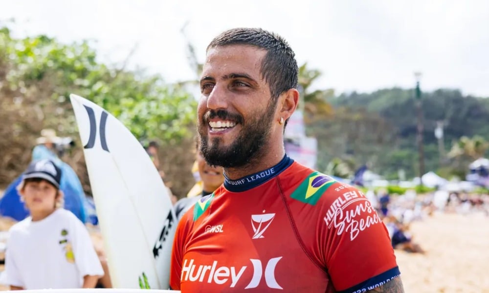 Filipe Toledo se classificou para as Olimpíadas de Paris 2024 após avançar para as finais na etapa de surfe em J-Bay. (Foto: Tony Heff/World Surf League)
