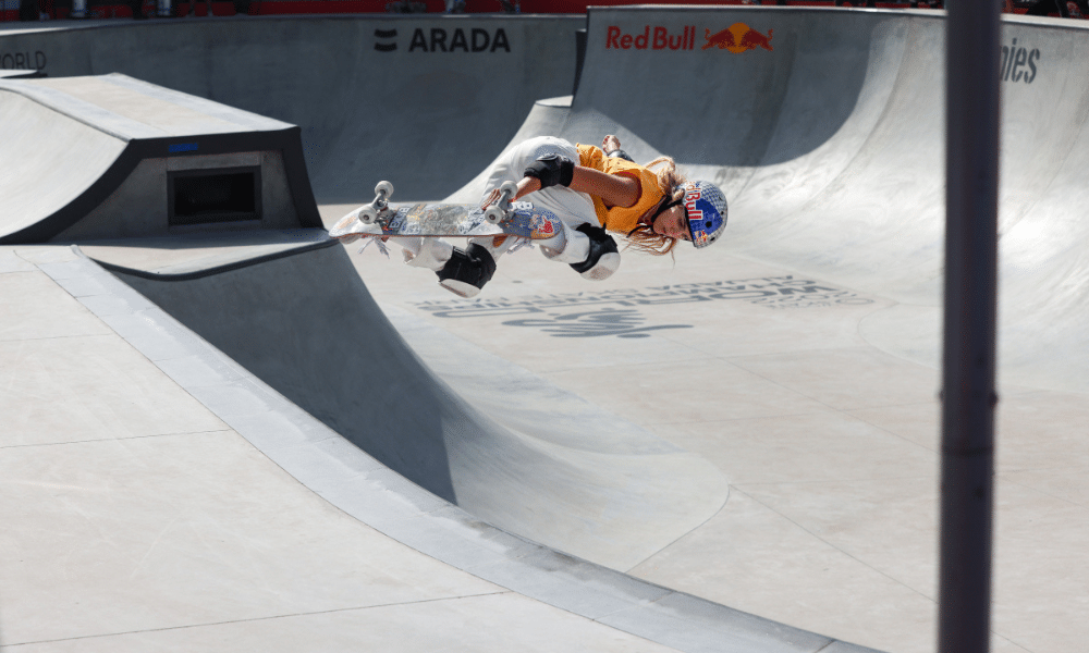 Yndiara Asp semifinal Mundial de skate park (Julio Detefon/CBSk)