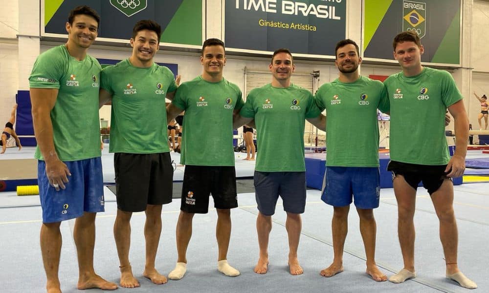Chico Barreto, Arthur Nory, Caio Souza, Arthur Zanetti, Lucas Bittencourt e Diogo Soares posam para foto