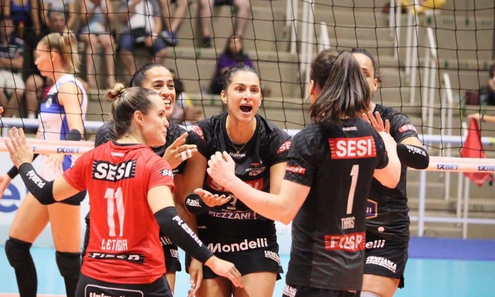 Sesi Bauru bate Pinheiros e se mantém em sexto na Superliga Feminina de vôlei